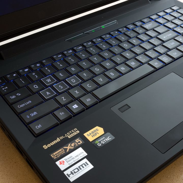 AVA Direct Avant P750DM2