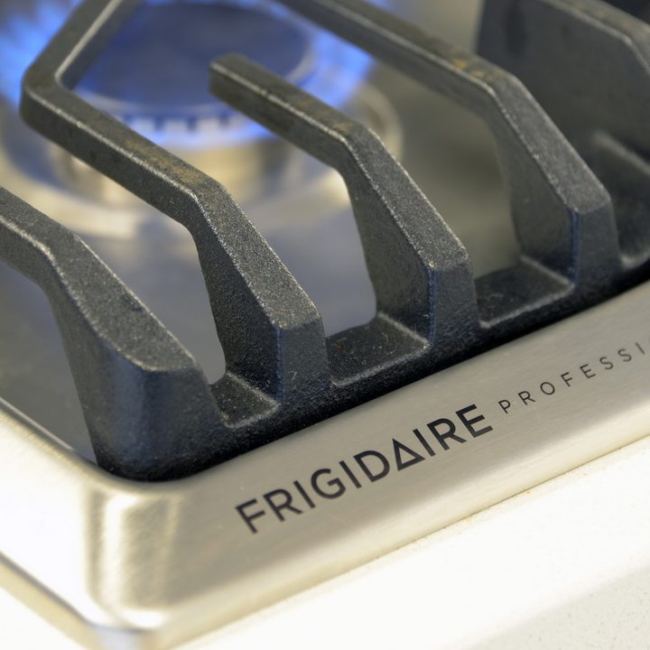 Frigidaire FPGC3077RS Professional cooktop review