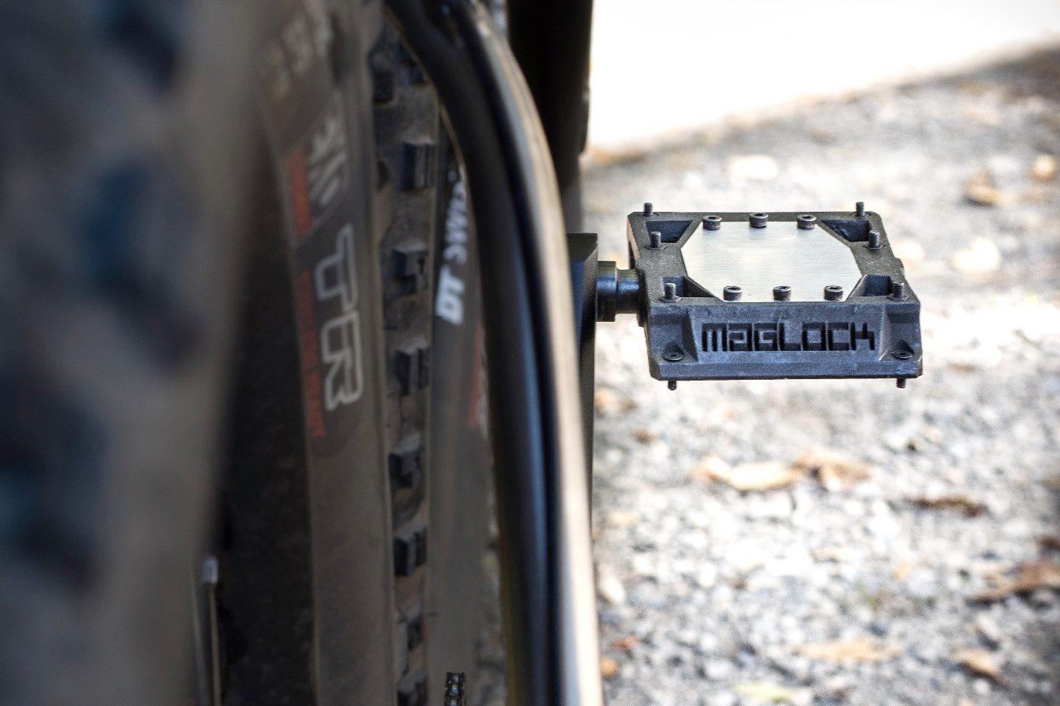 maglock bike pedals kickstarter jh1116 4562