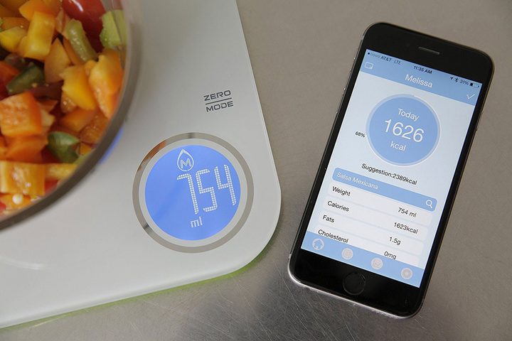 kitcheniq-iq-smart-nutrition-scale_