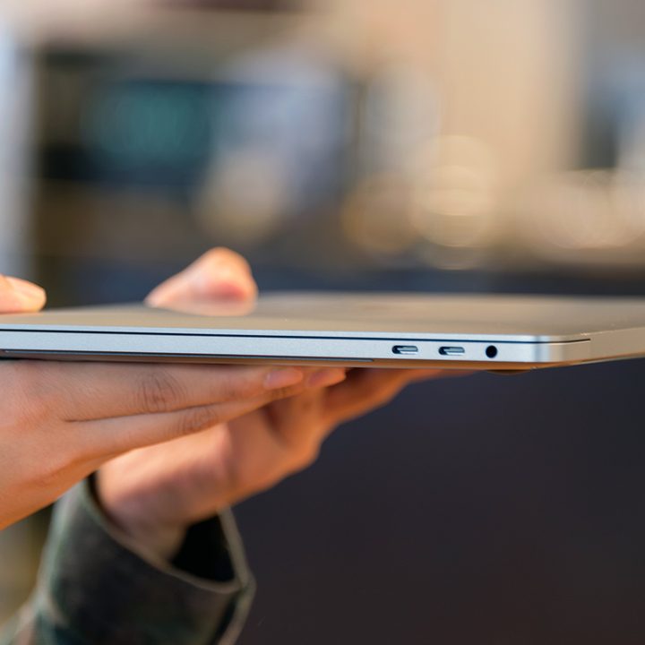 Apple MacBook 13-inch Touch Pad