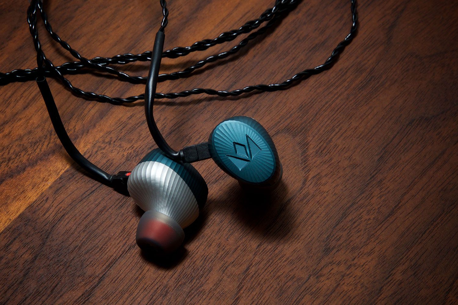 Noble Audio goes for luxury with Kaiser Encore and Sage in-ear