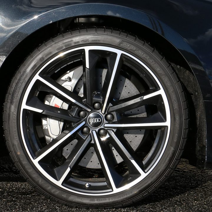 Audi S8 Plus