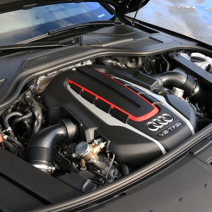 Audi S8 Plus
