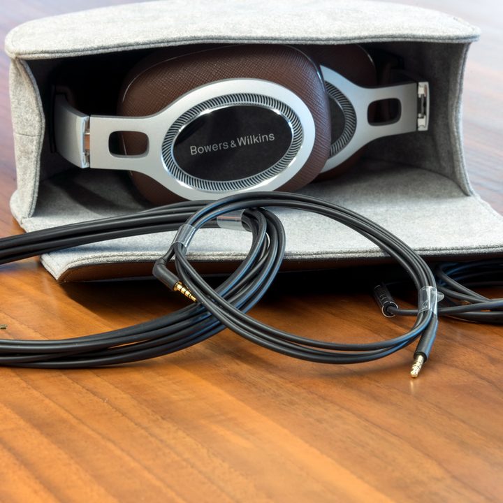 Bowers and Wilkins P9 Signature headphones review