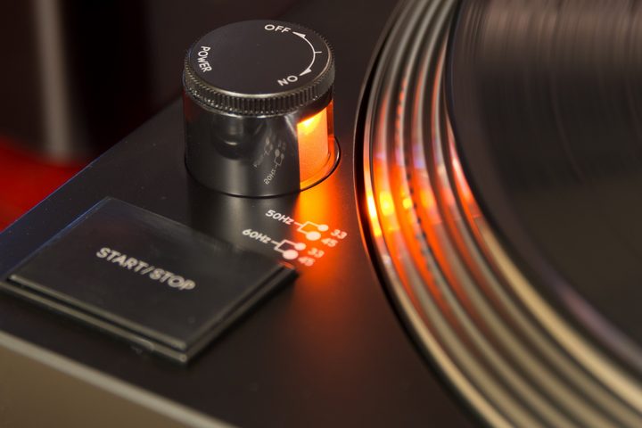 Crosley C200 turntable review