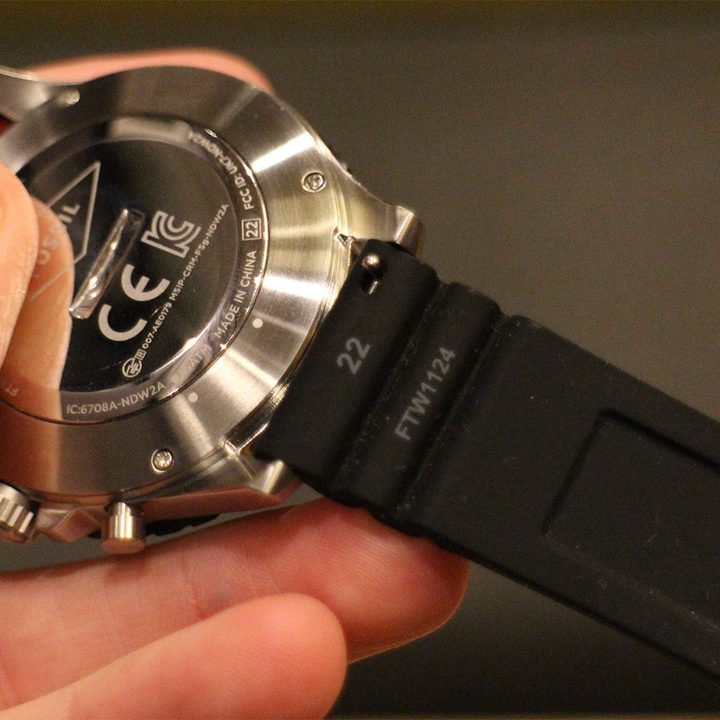 fossil q crewmaster hybrid review strap