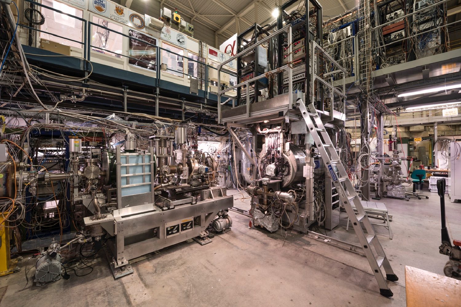 antihydrogen study cern max 7742