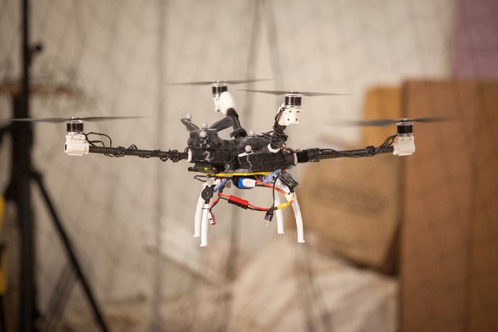 the-teams-bunnycopter-has-rotors-at-different-heights-credit-jason-dorfman-mit-csail