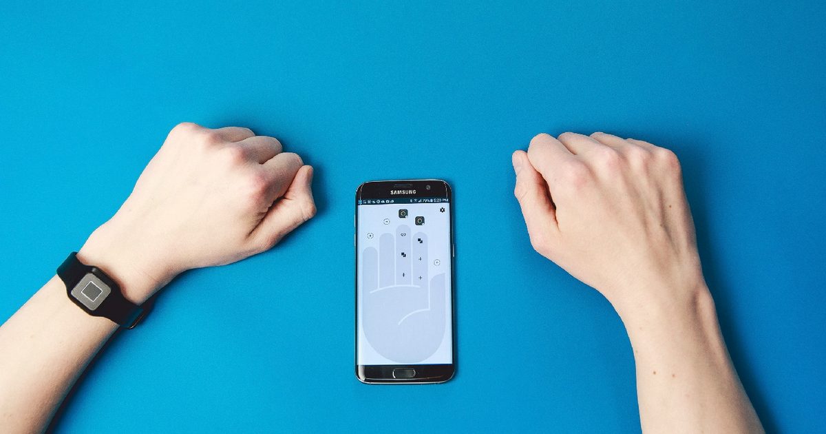 Sign Hand Sensor Wearable fingerprint sensor uses whole hand to control multiple smart ...