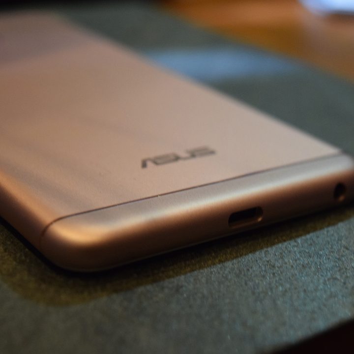 ZenFone 4