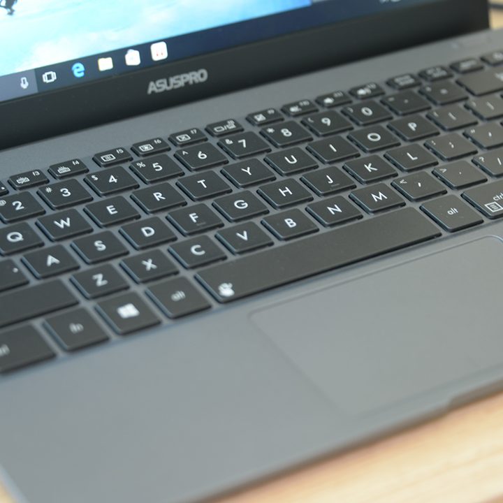 Asuspro B9440