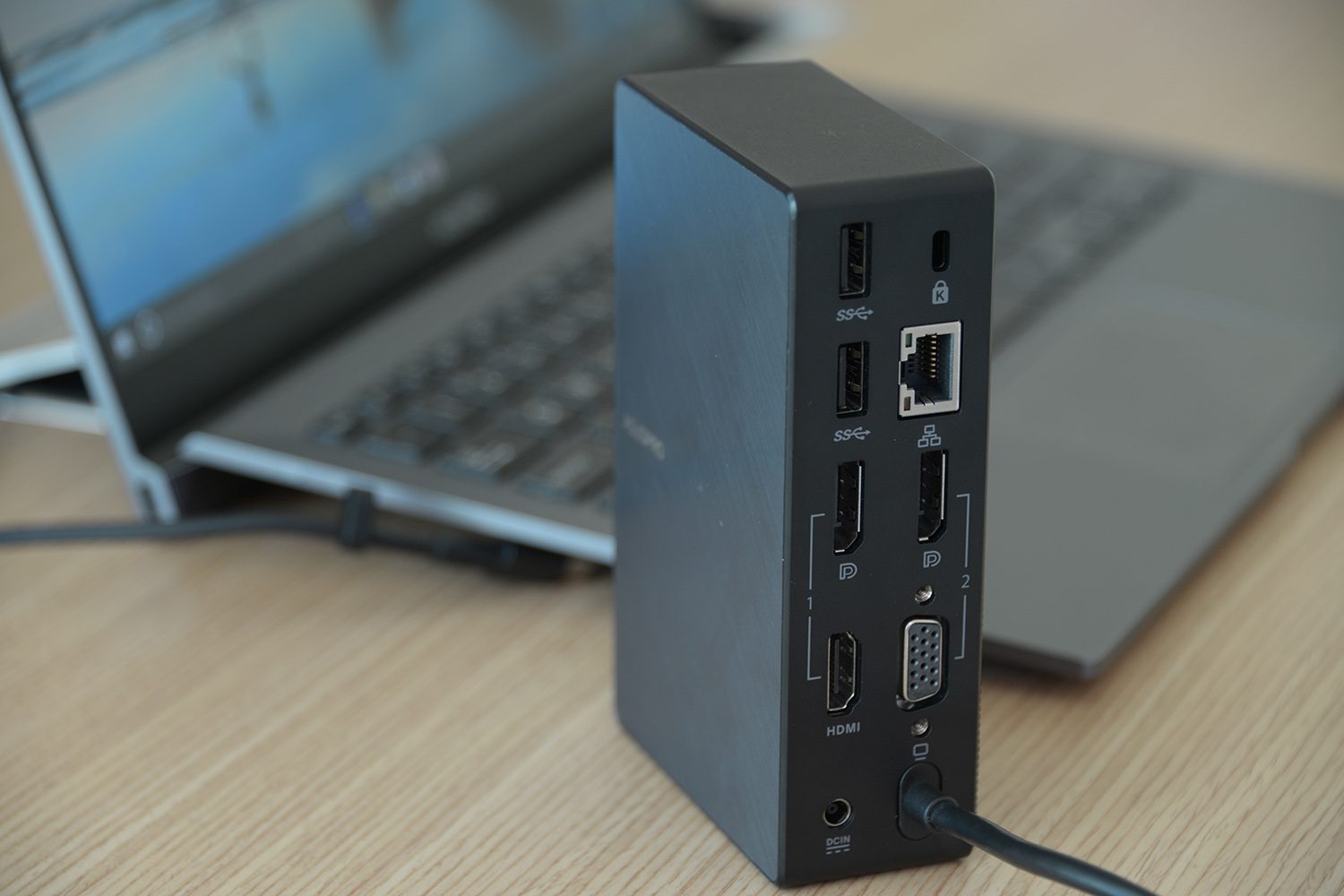 Asuspro B9440