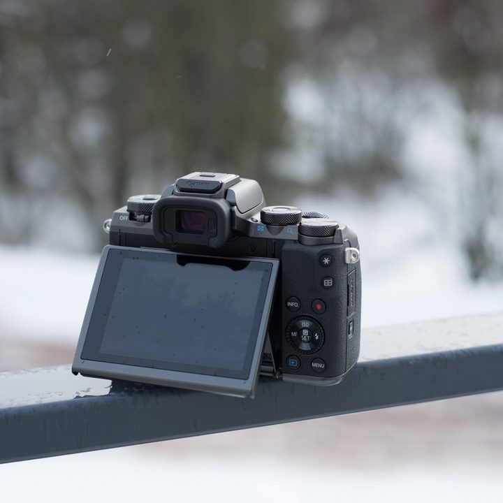 Canon EOS M5 review