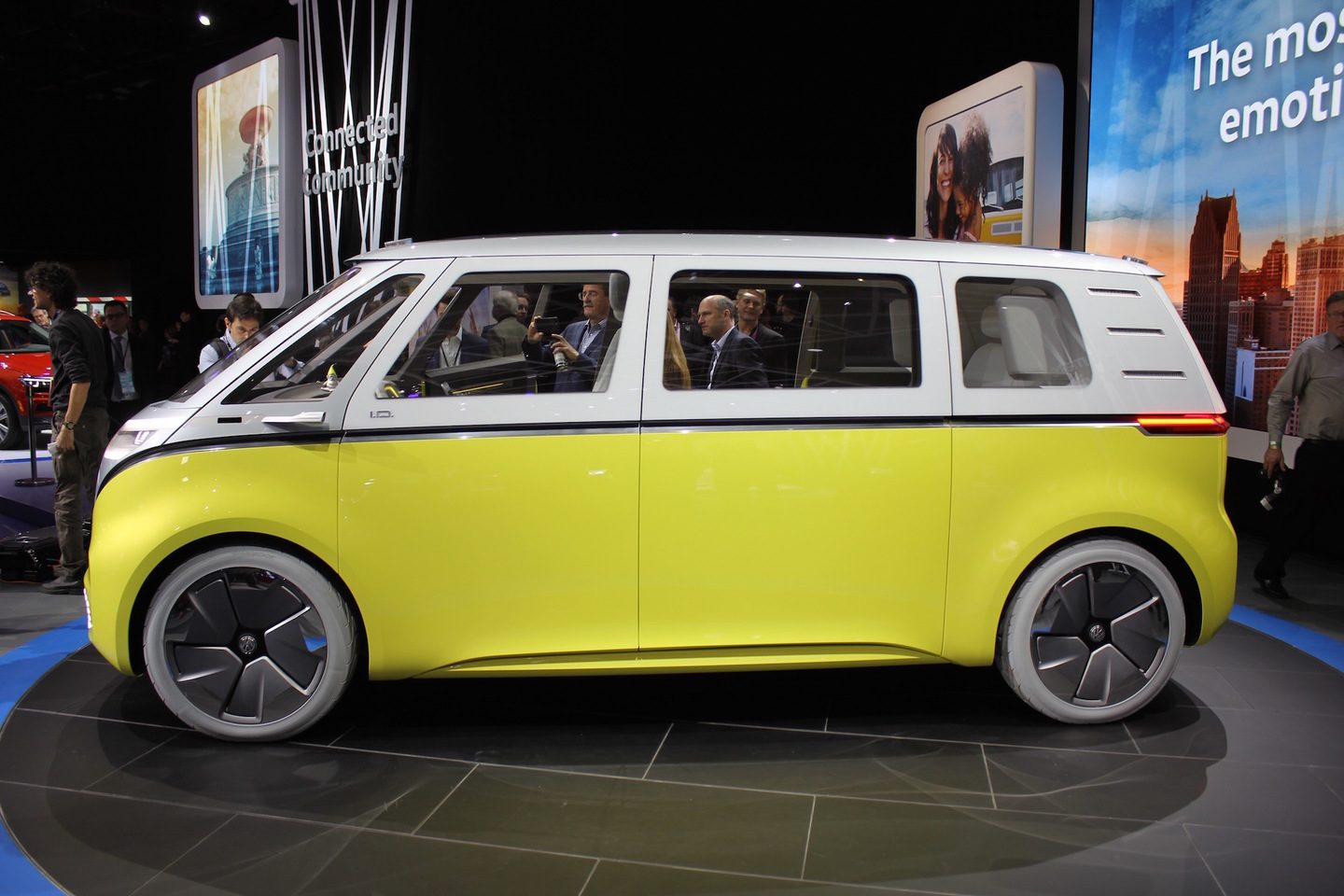 Volkswagen I.D. Buzz concept