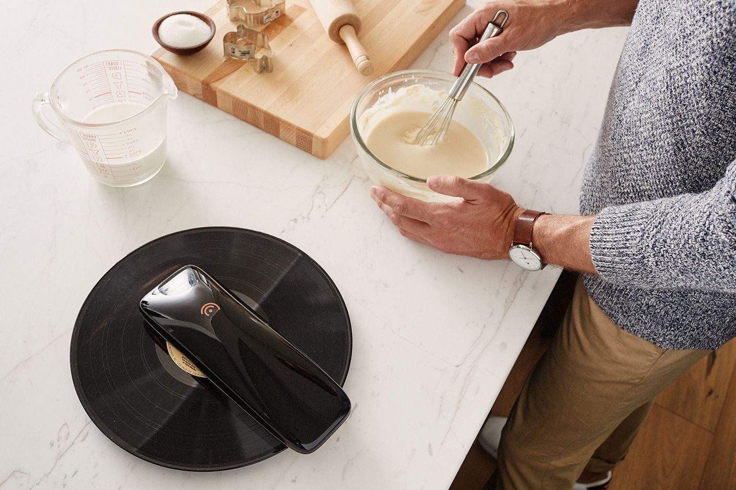 love smart turntable revolutionary smartphone controlled crowdfunding agency2 0 gallery b compressor