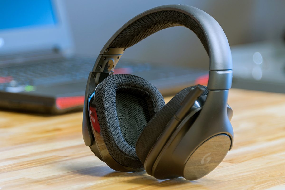 Logitech G533