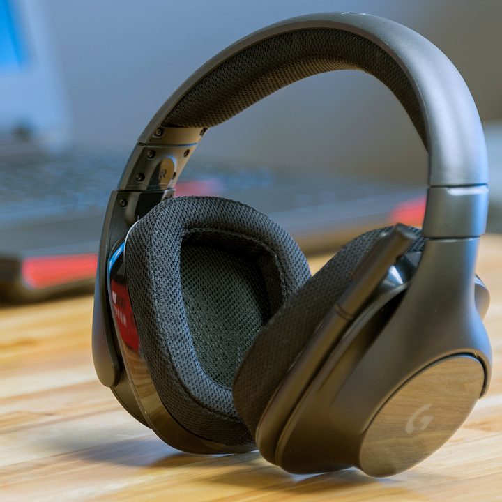 Logitech G533
