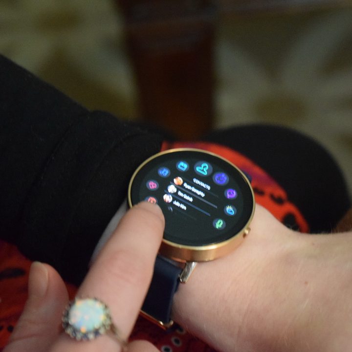 Misfit Vapor smartwatch hands on
