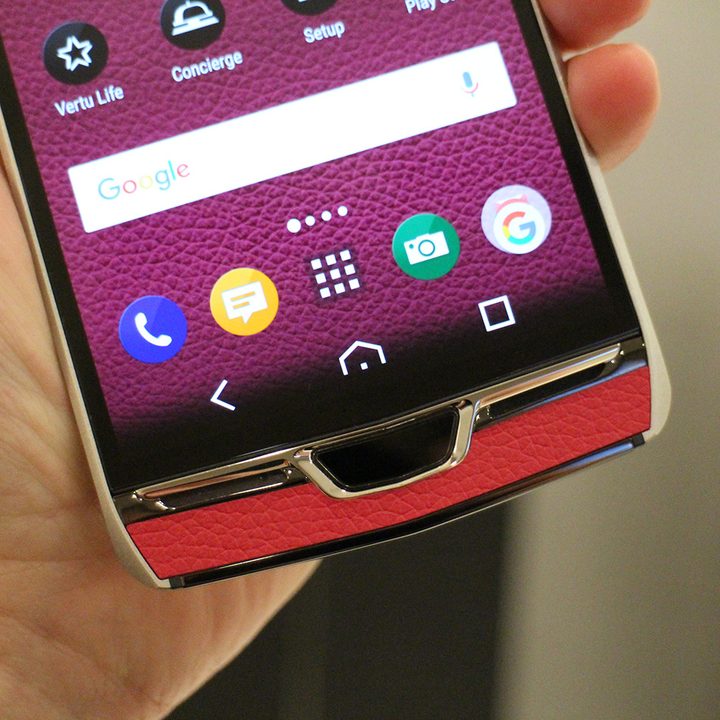 vertu constellation first impressions 011