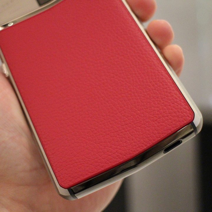 vertu constellation first impressions 08