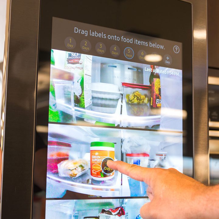 the smart home gets connected at ces 2017 samsung family hub fridge 001
