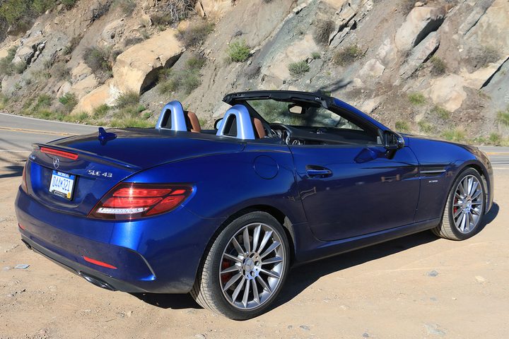 2017 Mercedes-AMG SLC43