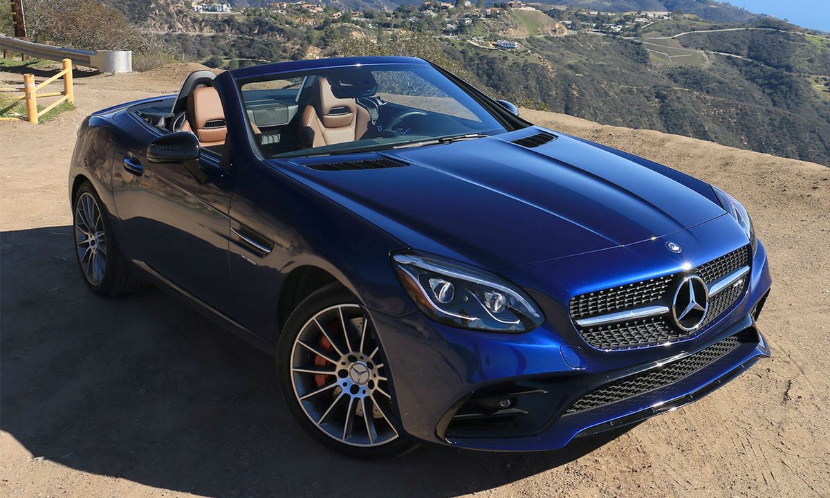 2017 Mercedes-AMG SLC43