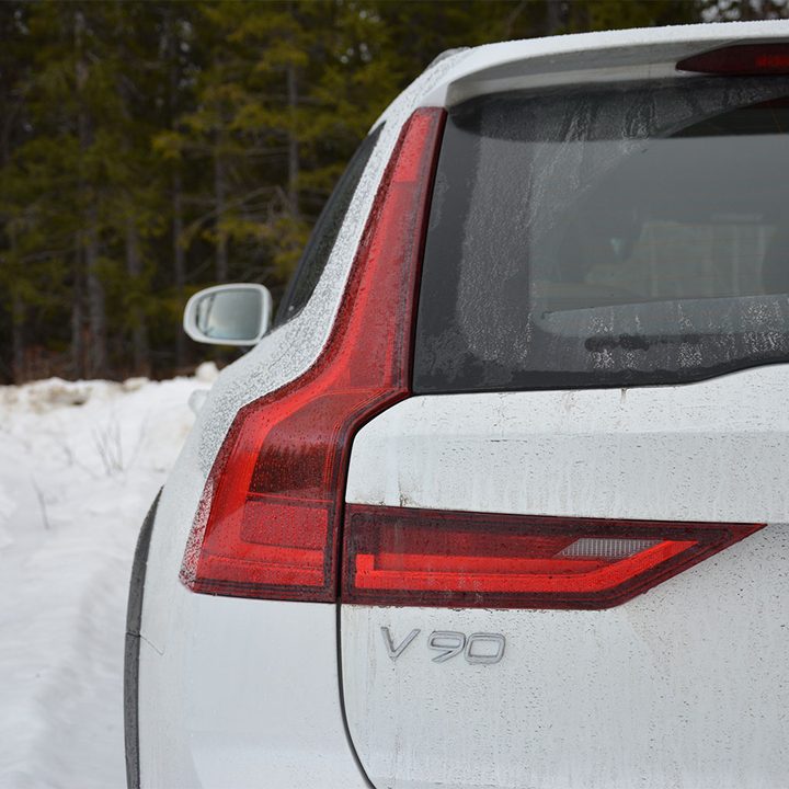 2017 Volvo V90 Cross Country