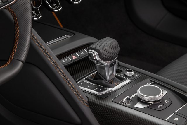 Audi R8 V10 Plus