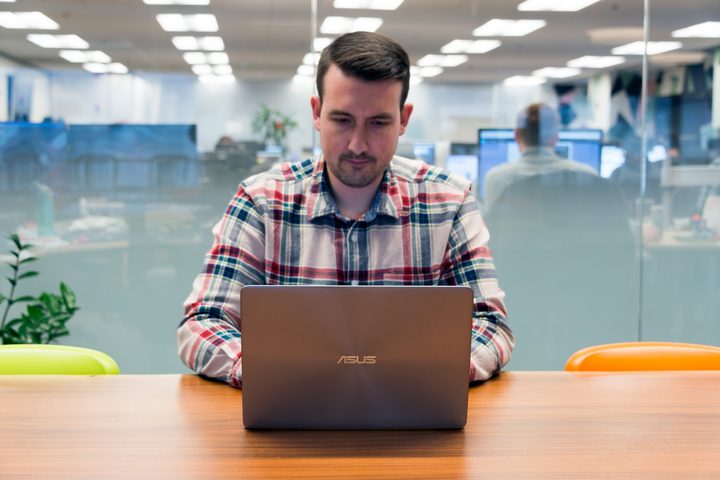 Asus Zenbook UX330 review