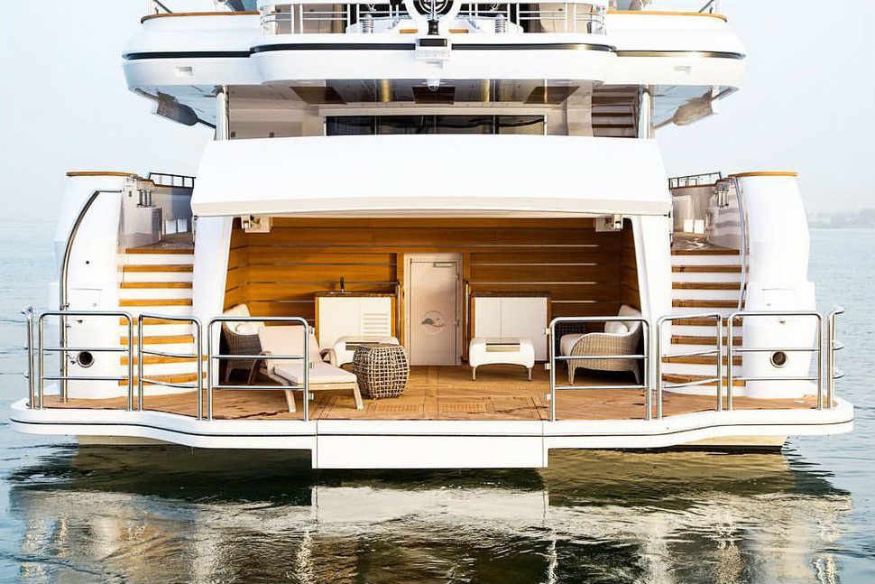 luxury yachts the worlds best super majesty 155 2