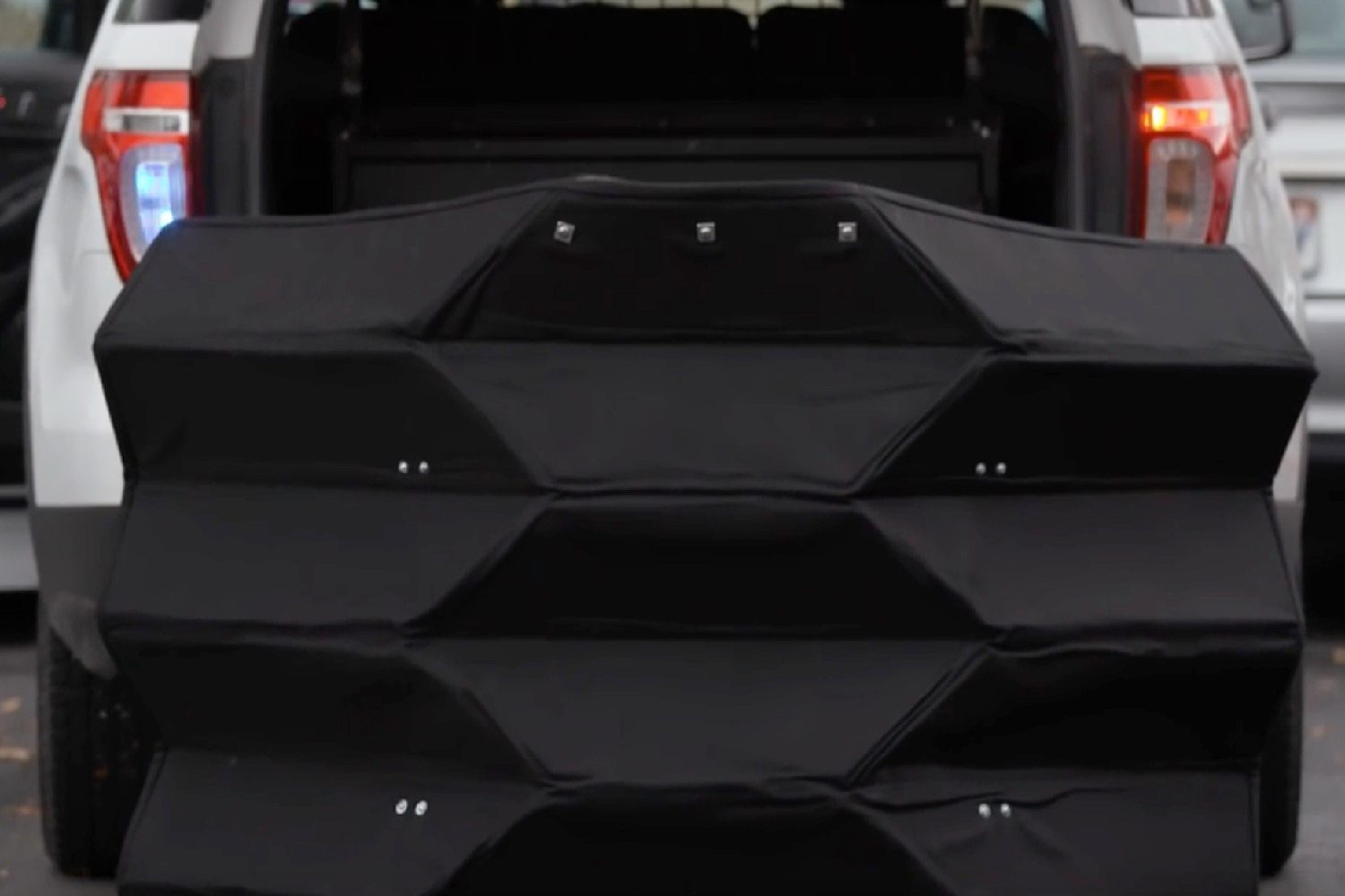 origami shield cops screen shot 2017 02 20 at 19 40 38