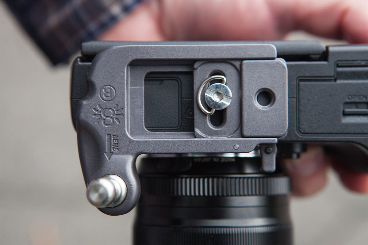 SpiderLight camera holster