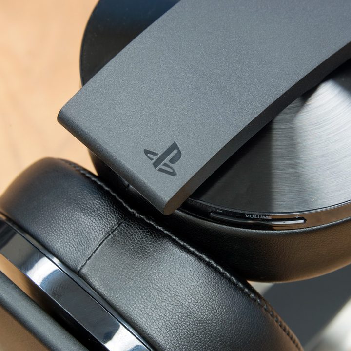 Sony Platinum PS-4 Headset review