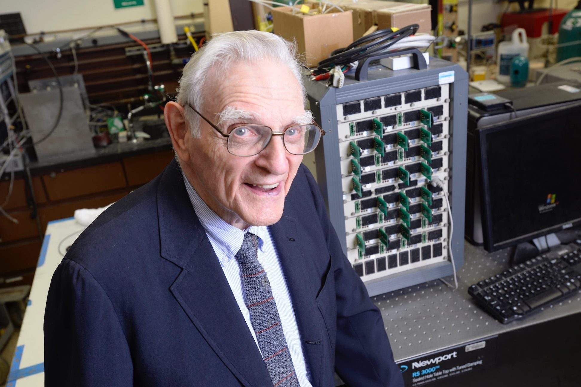 glass battery technology john goodenough