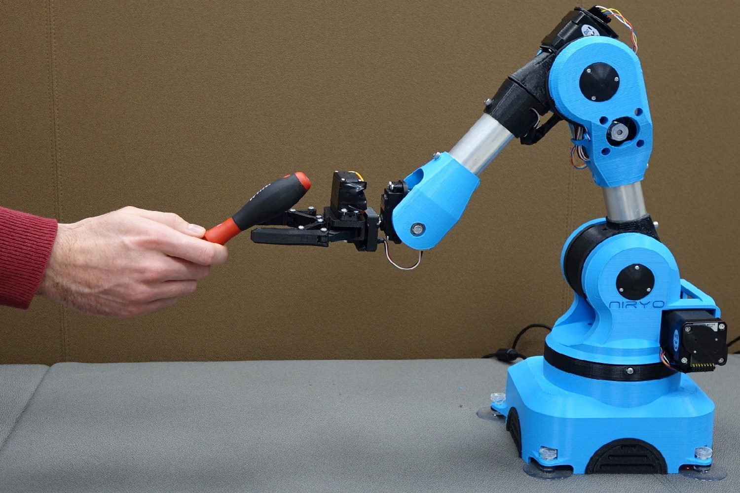niryo one industrial arm robot kickstarter 3