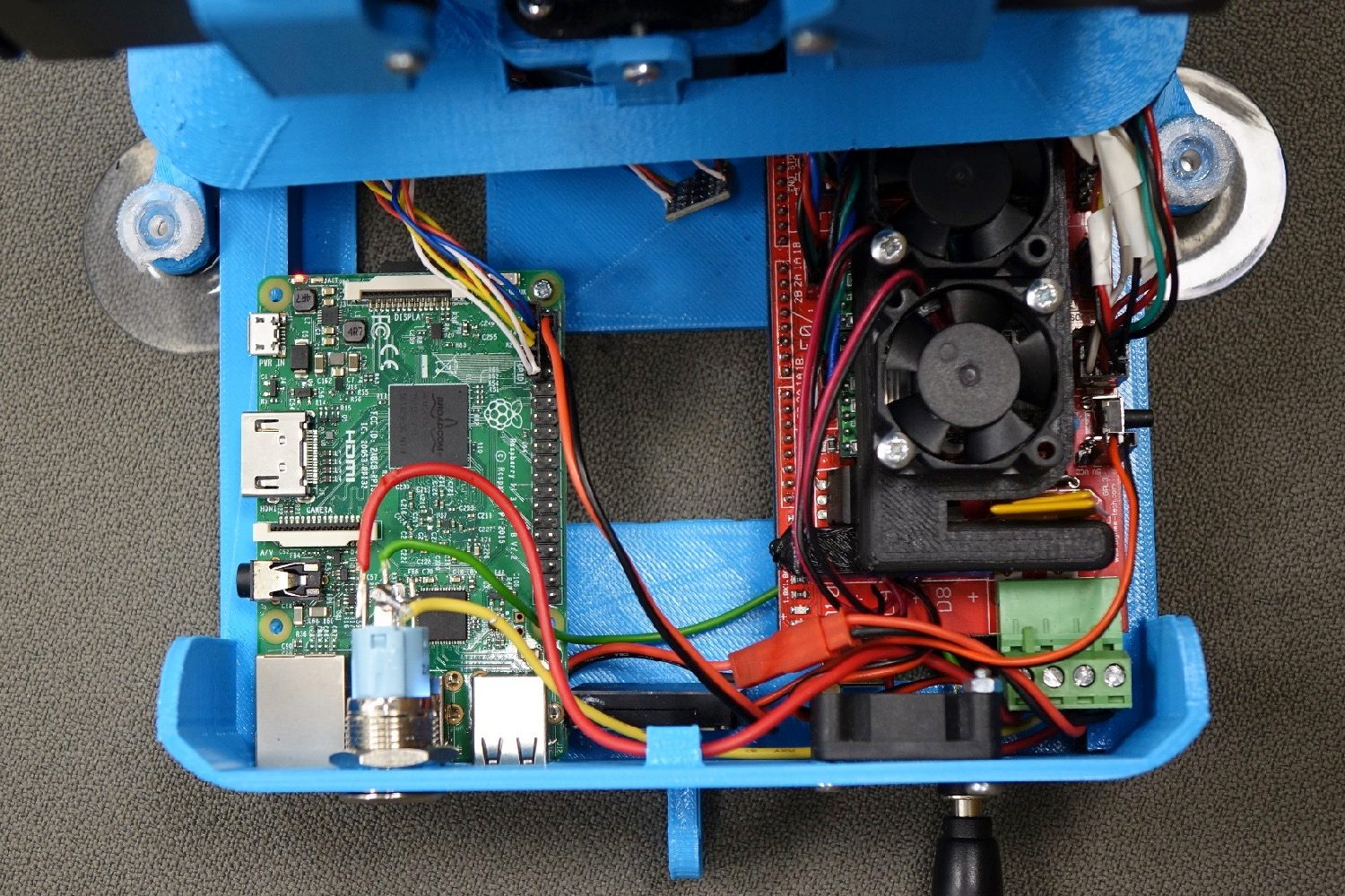 niryo one industrial arm robot kickstarter inside