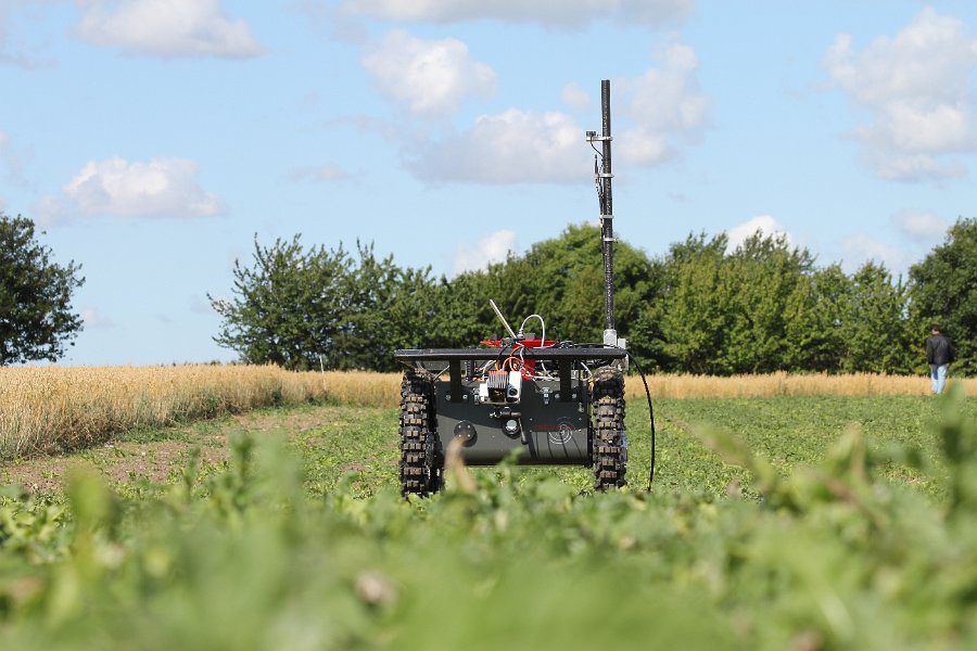 future of food introduction robot farming agriculture