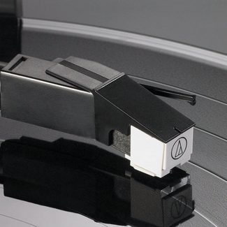 Audio Technica AT-LP60 turntable