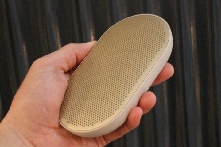 Beoplay P2