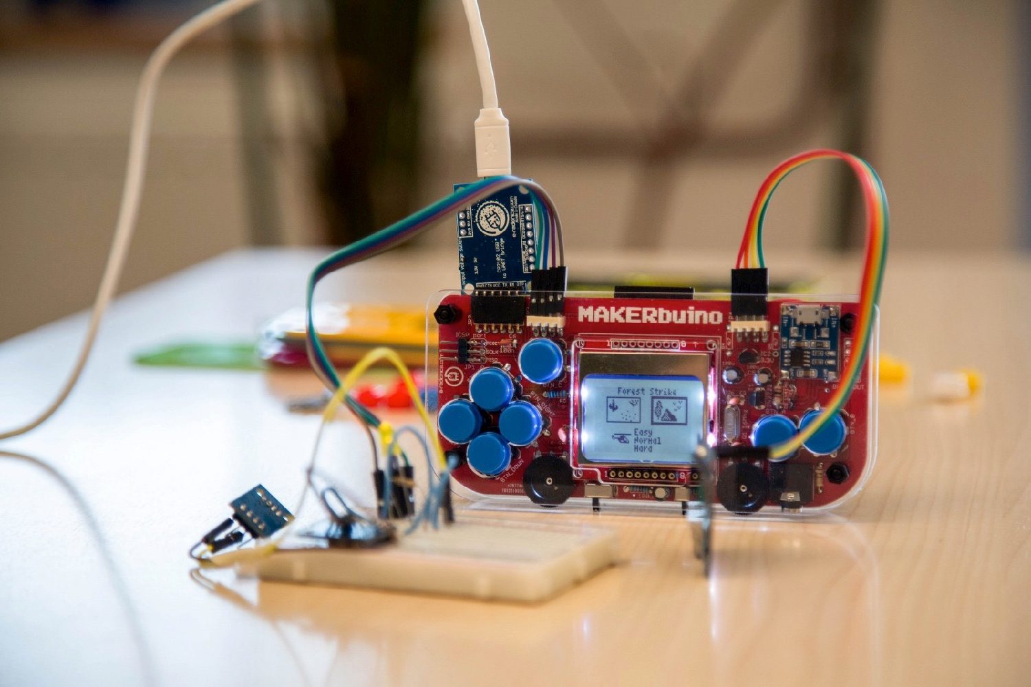 makerbuino handheld gaming kickstarter is hackable
