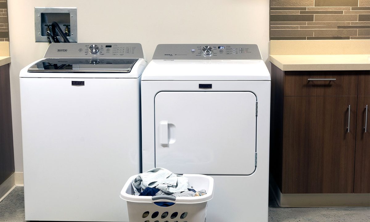 Maytag Dryer MEDB755DW