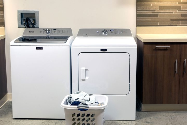 Maytag Dryer MEDB755DW