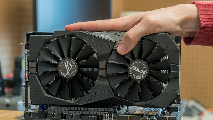 Radeon RX 570 graphics card