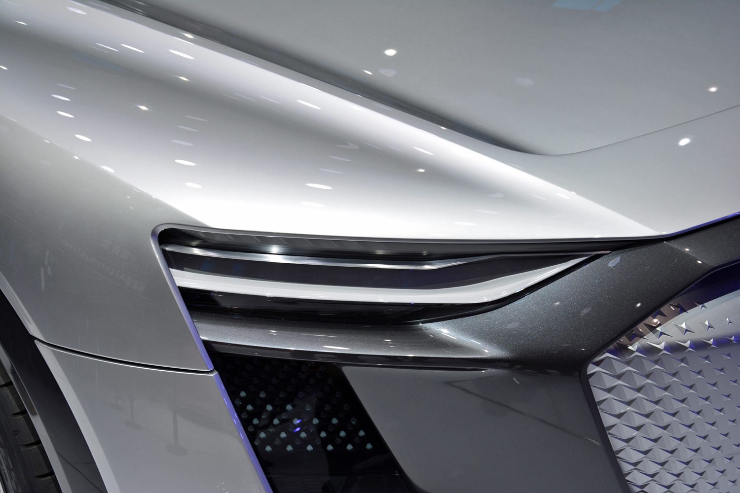 Audi e-tron Sportback concept