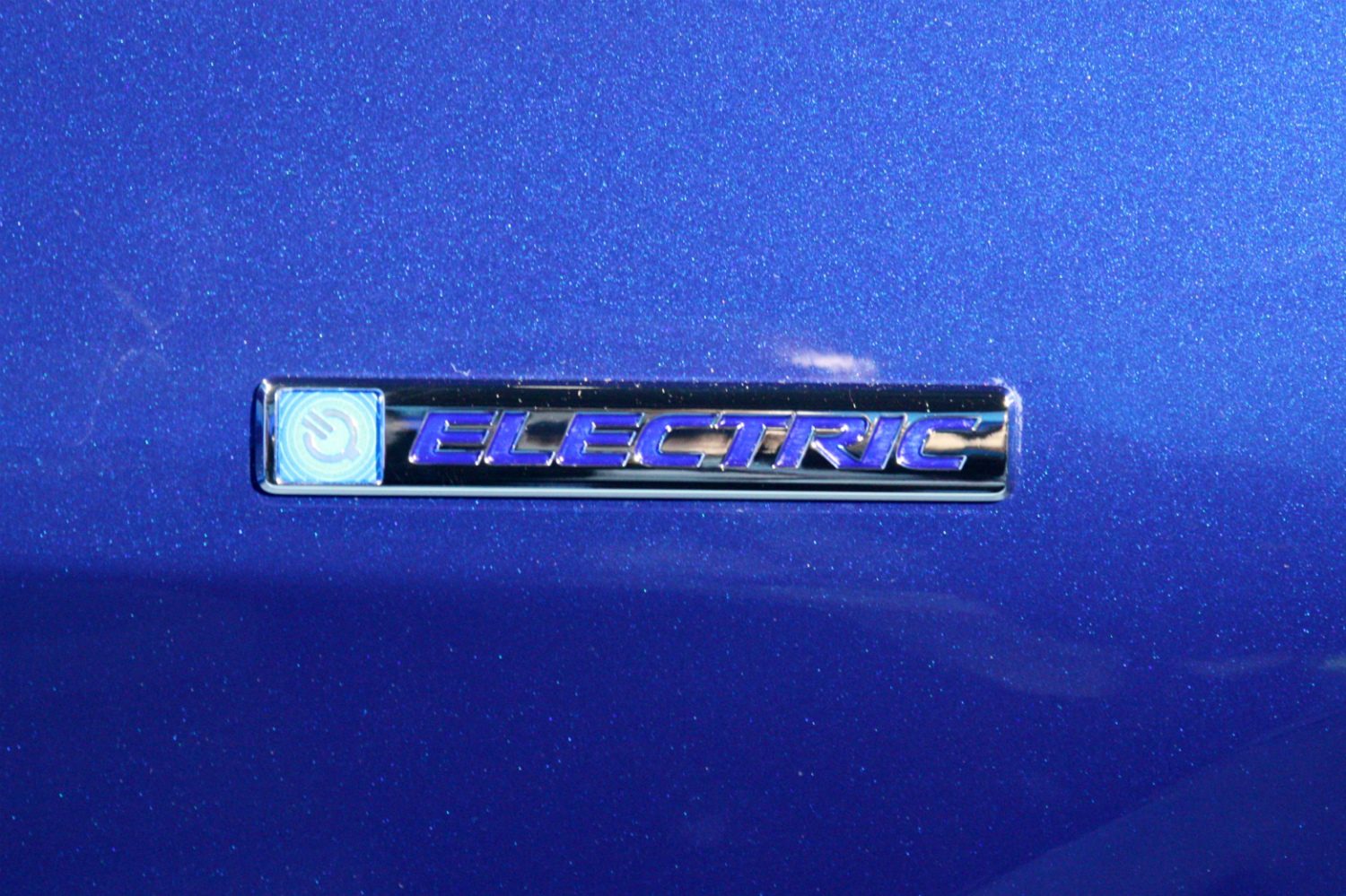 honda clarity plug in hybrid news specs performance range electric badging