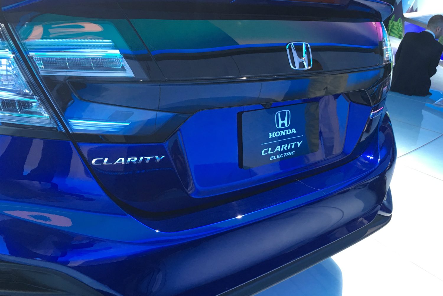honda clarity plug in hybrid news specs performance range electric rear