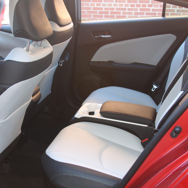 2017 toyota prius prime review interior 8