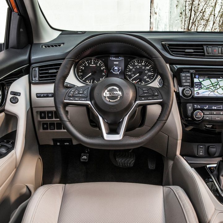 2017 nissan rogue sport first drive
